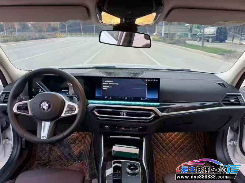 24年宝马3系轿车抵押车出售