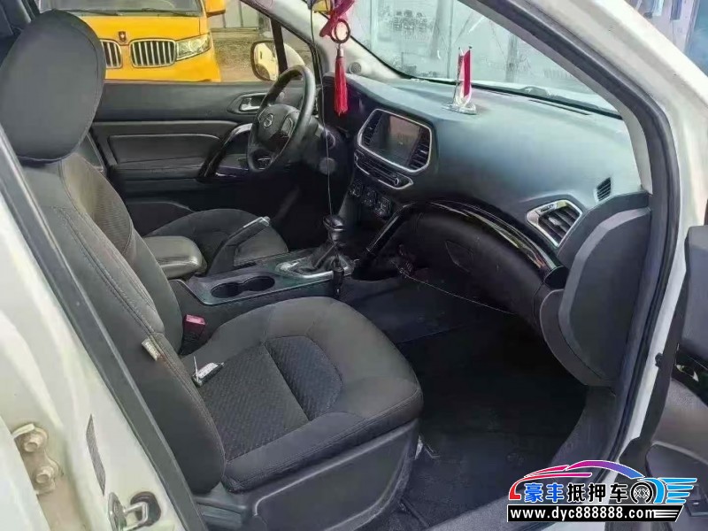 16年传祺GS4轿车抵押车出售