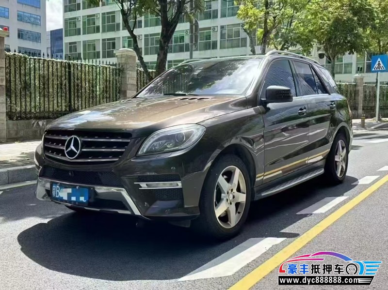14年奔驰ML轿车抵押车出售