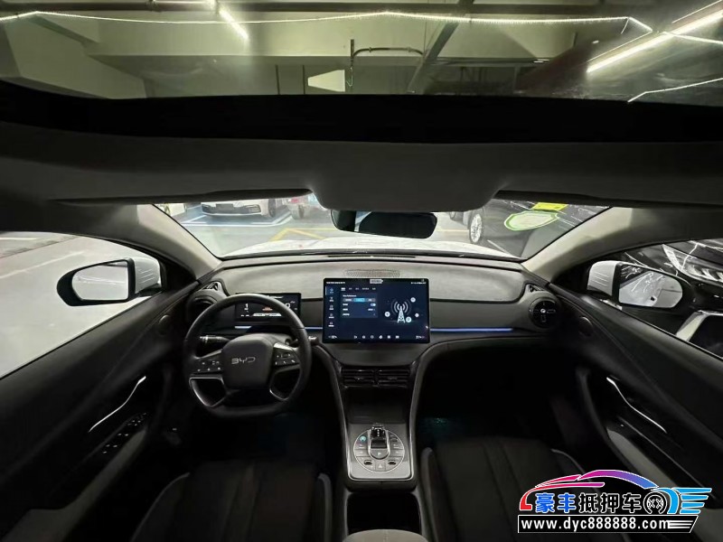 25年比亚迪海狮轿车抵押车出售