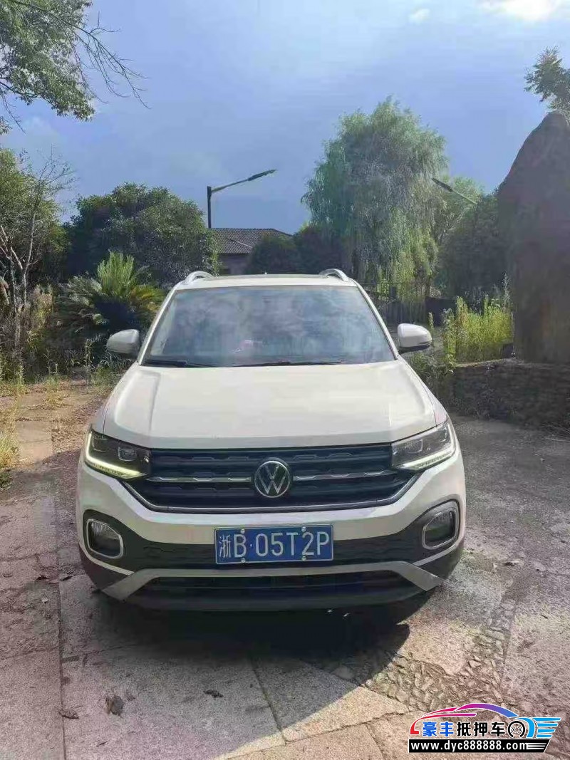 21年大众探影轿车抵押车出售