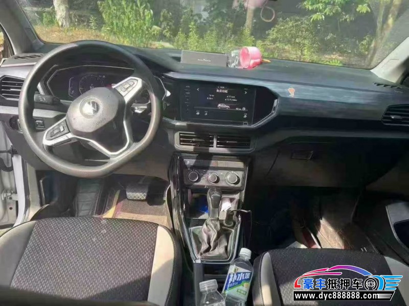 21年大众探影轿车抵押车出售