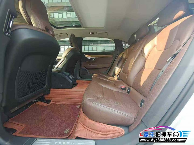 19年沃尔沃S90轿车抵押车出售