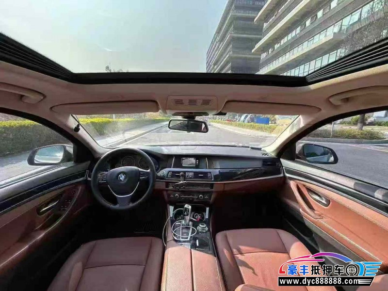 17年宝马5系轿车抵押车出售