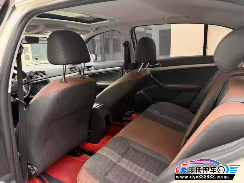 22年大众朗逸轿车抵押车出售