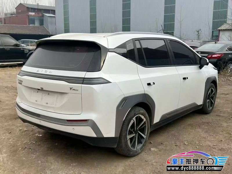 24年埃安Y70轿车抵押车出售