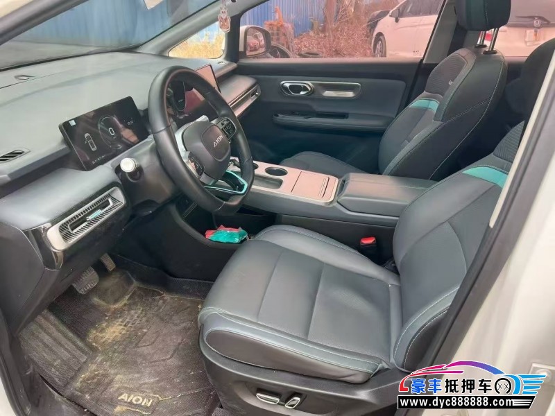 24年埃安Y70轿车抵押车出售