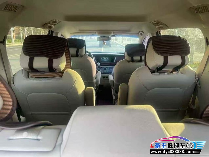 19年别克GL8轿车抵押车出售