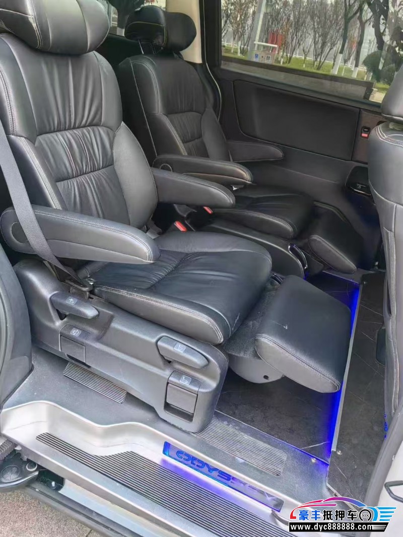 23年本田奥德赛轿车抵押车出售