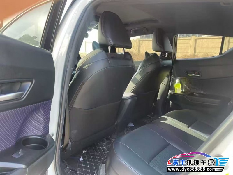 19年丰田C-HR轿车抵押车出售