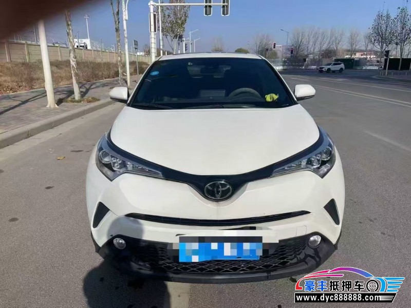 抵押车出售19年丰田C-HR轿车