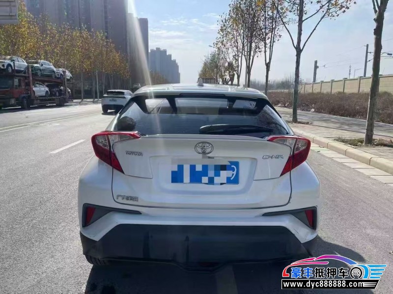 19年丰田C-HR轿车抵押车出售