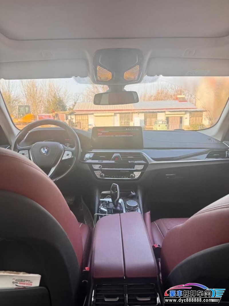 21年宝马5系轿车抵押车出售