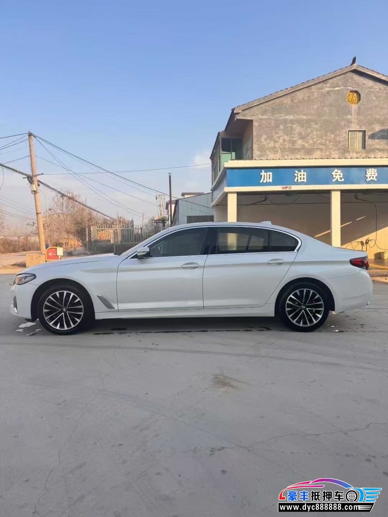 21年宝马5系轿车抵押车出售