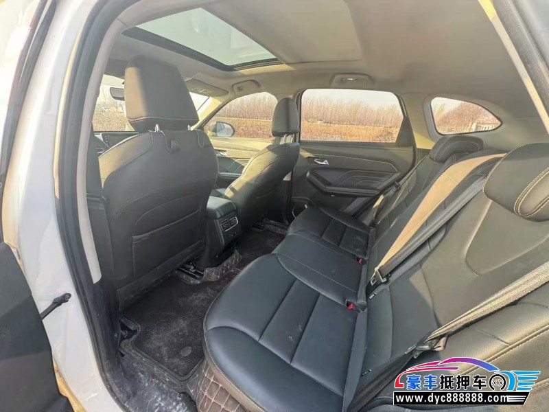 22年长城哈弗赤兔轿车抵押车出售