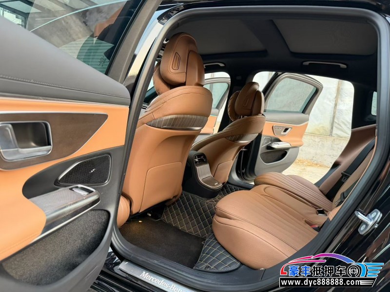 24年奔驰E轿车抵押车出售