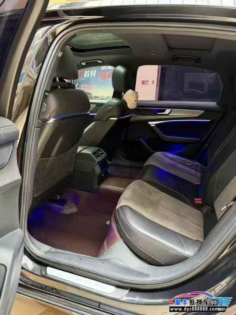 19年奥迪A6L轿车抵押车出售