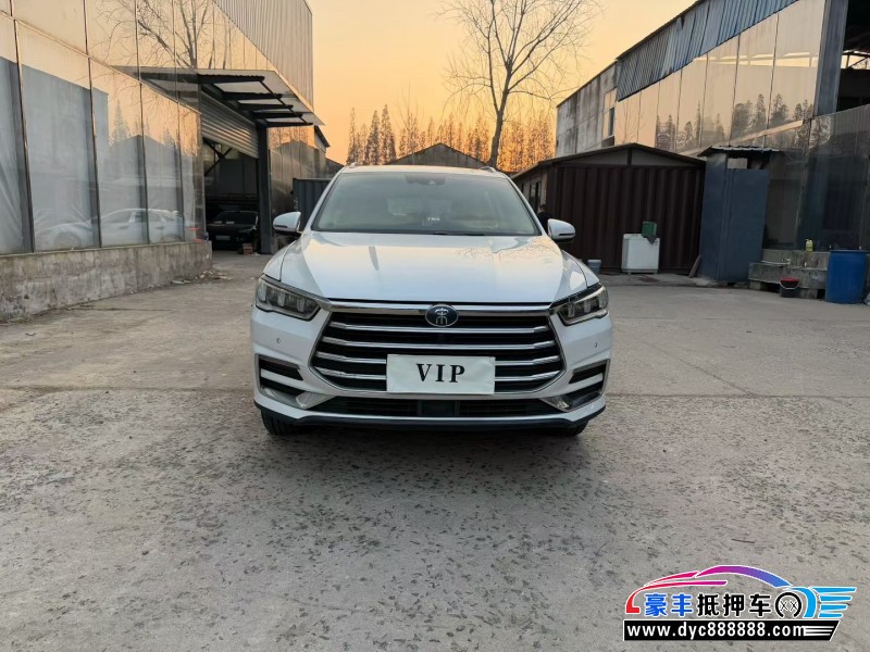 20年比亚迪宋轿车抵押车出售