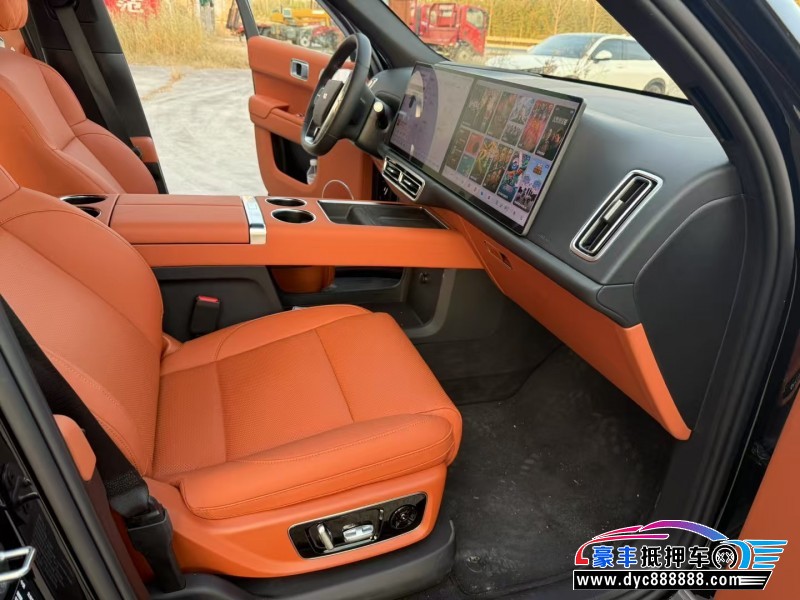 25年理想L8轿车抵押车出售