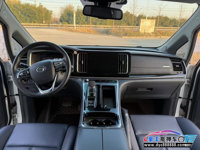 21年传祺M8轿车抵押车出售