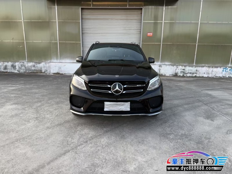 18年奔驰GLE AMG轿车抵押车出售