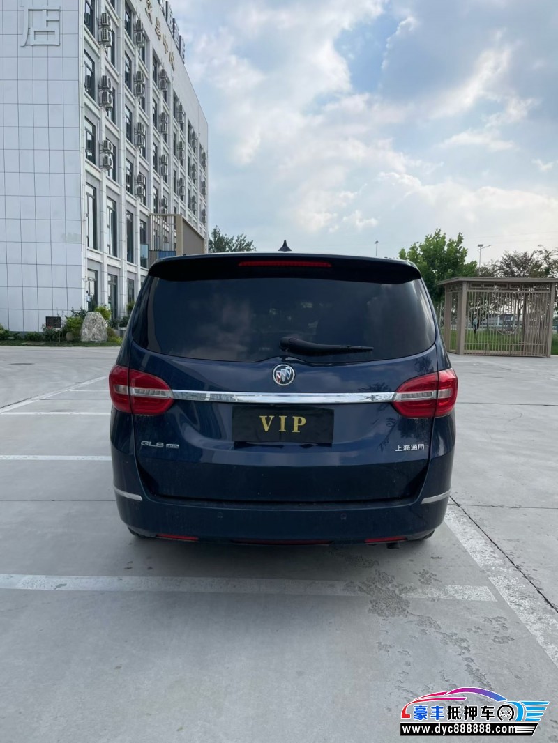 15年别克GL8轿车抵押车出售