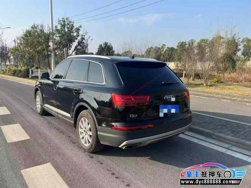 20年奥迪Q7轿车抵押车出售