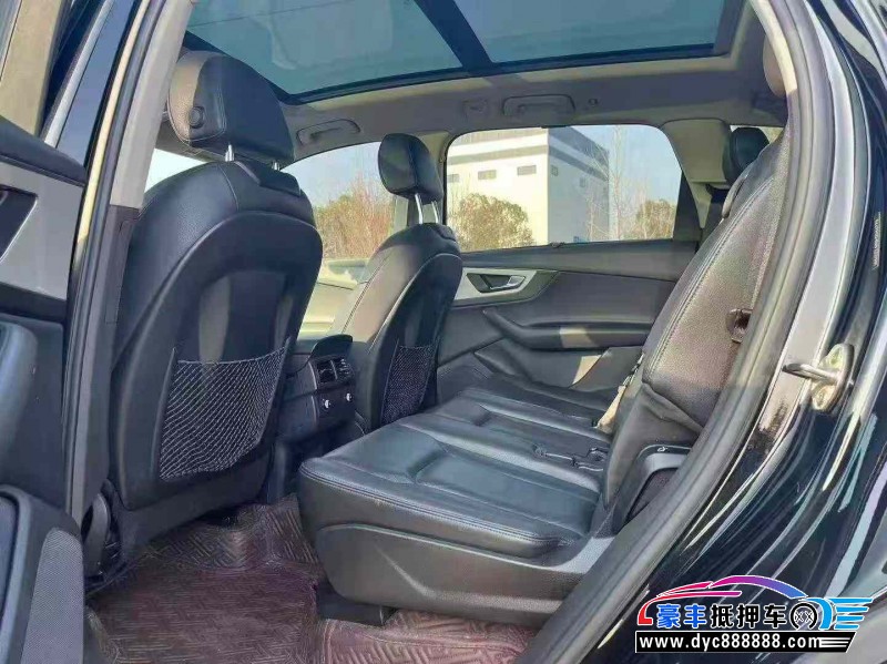 20年奥迪Q7轿车抵押车出售