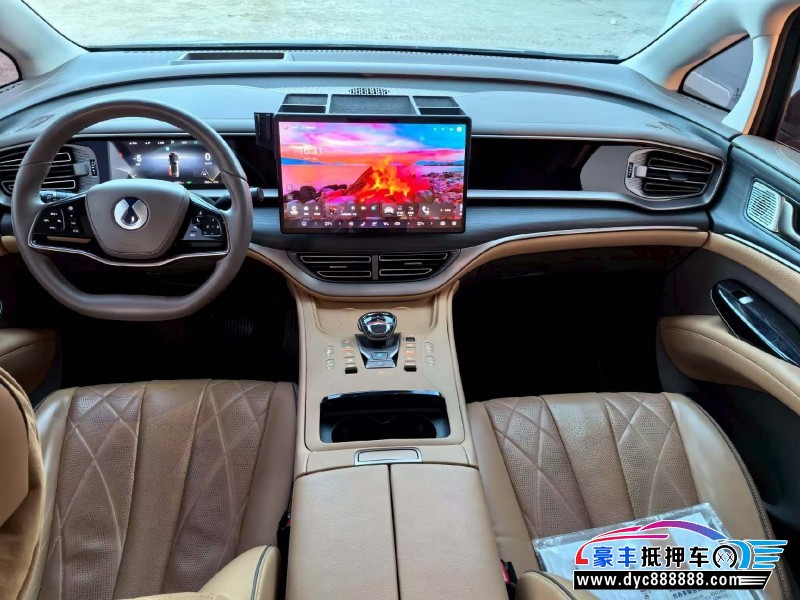 23年腾势D9轿车抵押车出售