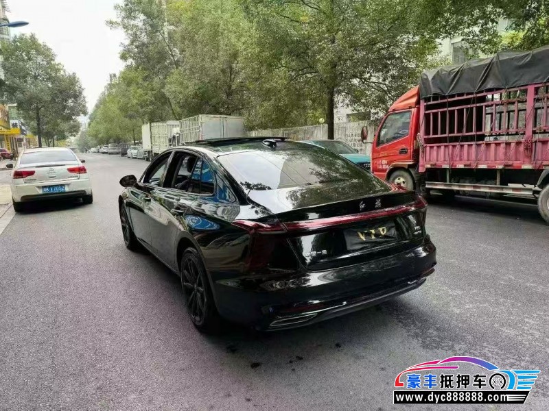 24年红旗H5轿车抵押车出售