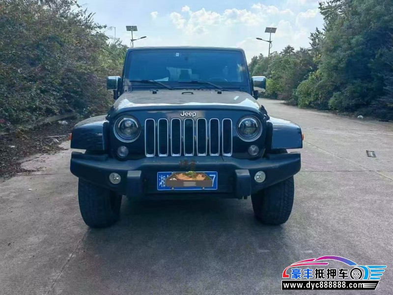 16年Jeep牧马人轿车抵押车出售