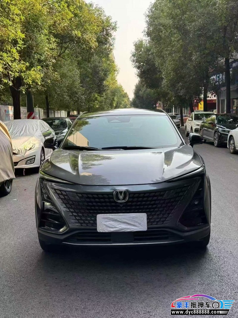 22年长安长安UNI轿车抵押车出售