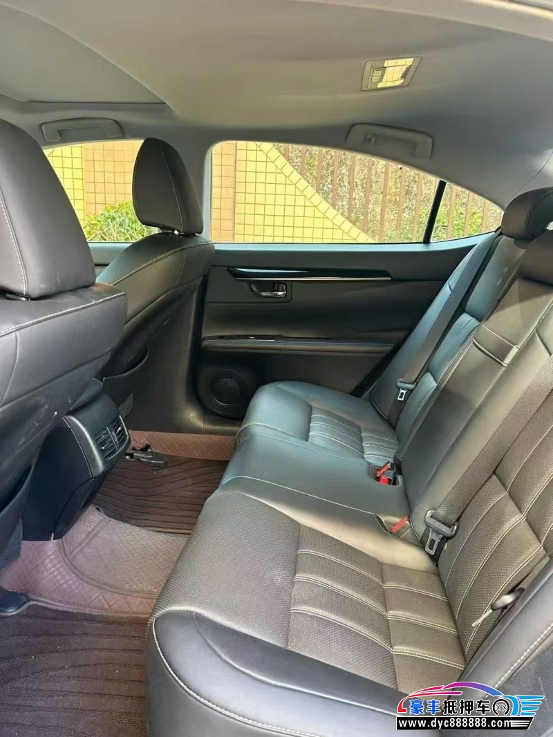 18年雷克萨斯ESMPV抵押车出售