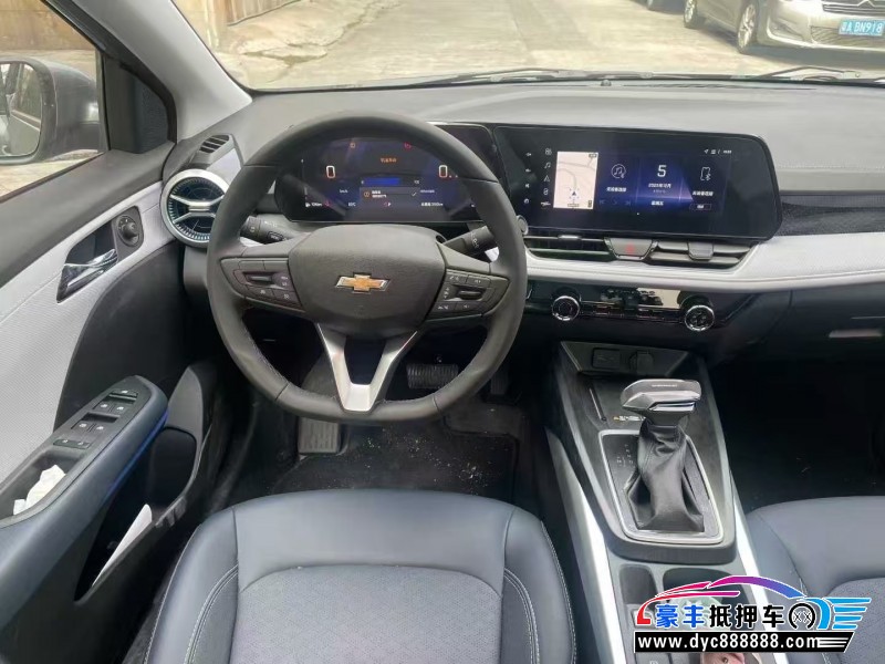 25年雪佛兰科鲁泽轿车抵押车出售