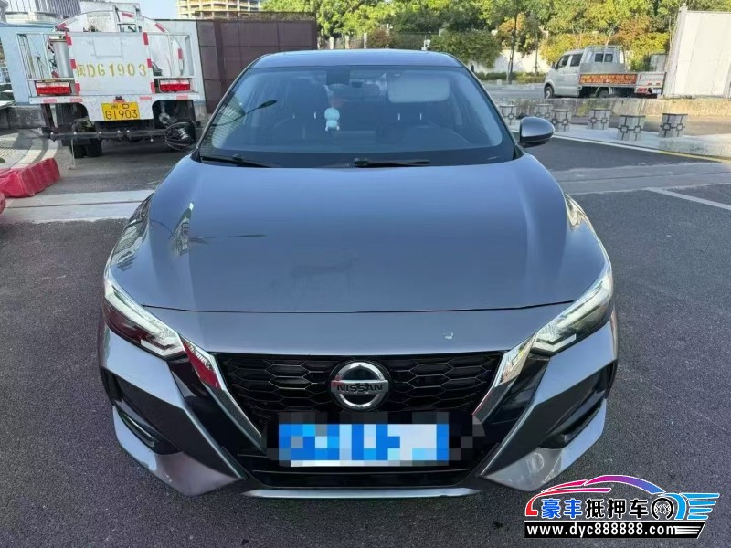 22年日产轩逸轿车抵押车出售