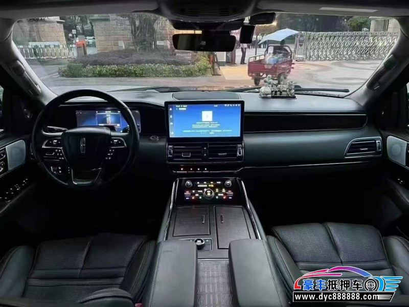 23年林肯领航员轿车抵押车出售