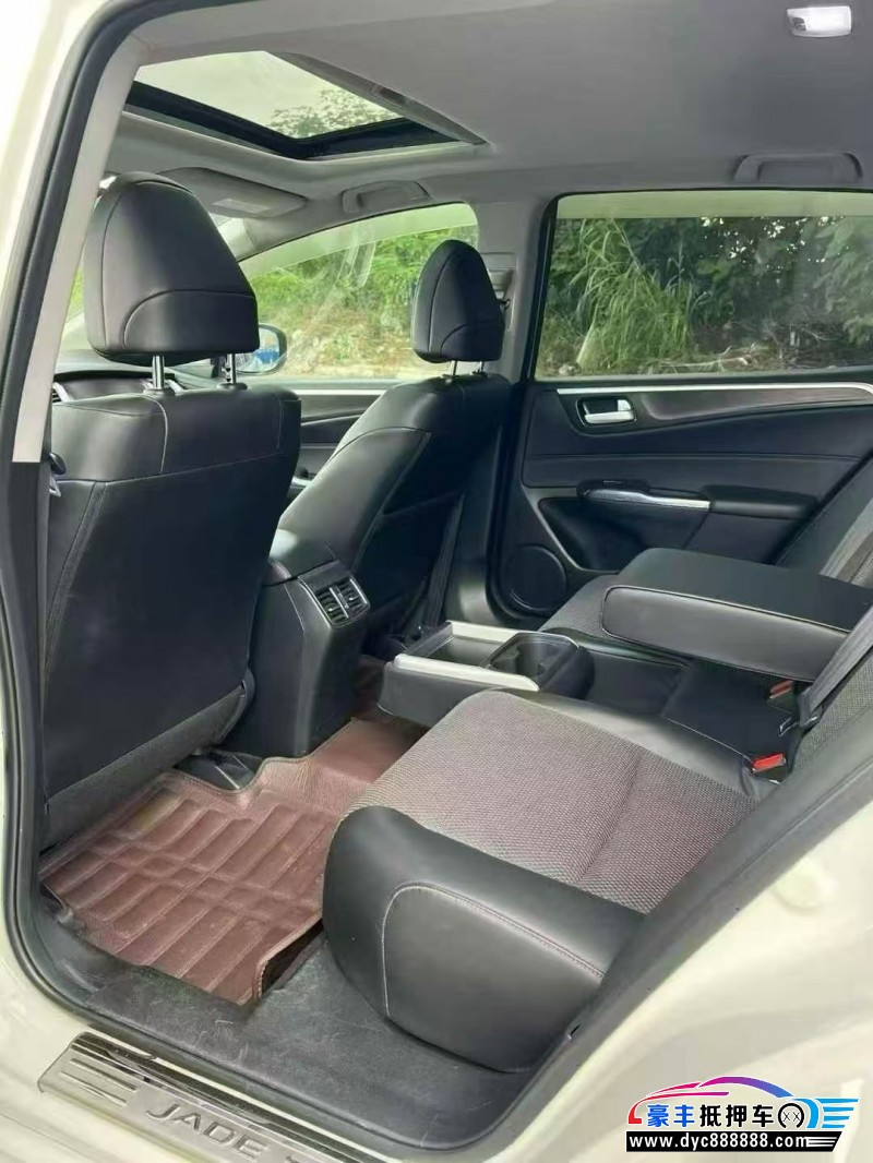 16年本田杰德轿车抵押车出售