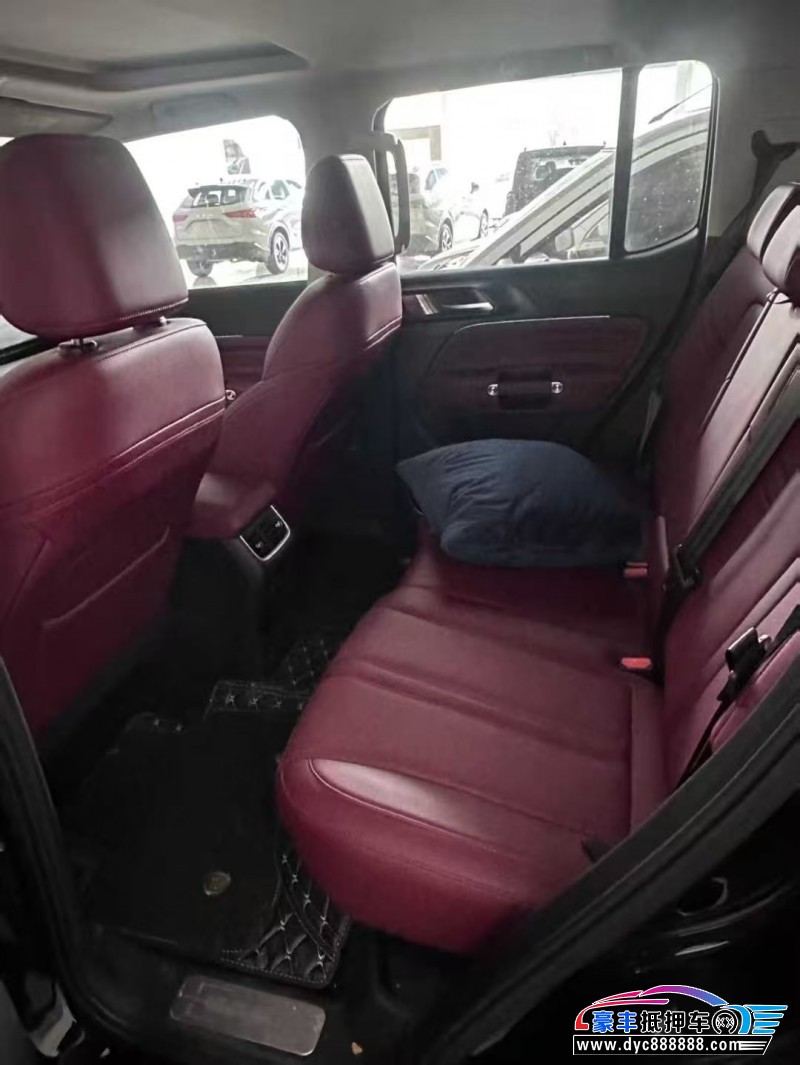 24年WEY坦克300轿车抵押车出售