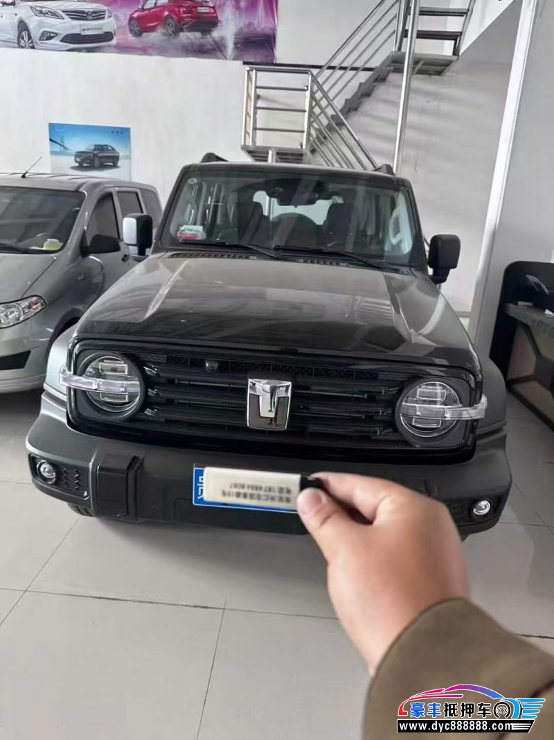 24年WEY坦克300轿车抵押车出售