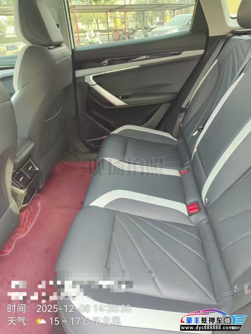 23年吉利博越轿车抵押车出售