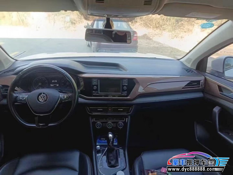 19年大众途岳轿车抵押车出售