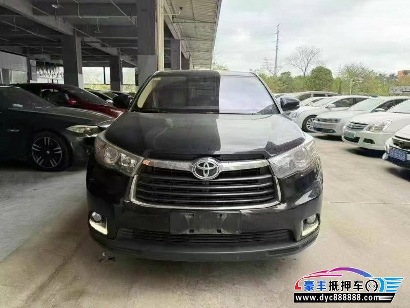 18年丰田汉兰达轿车抵押车出售