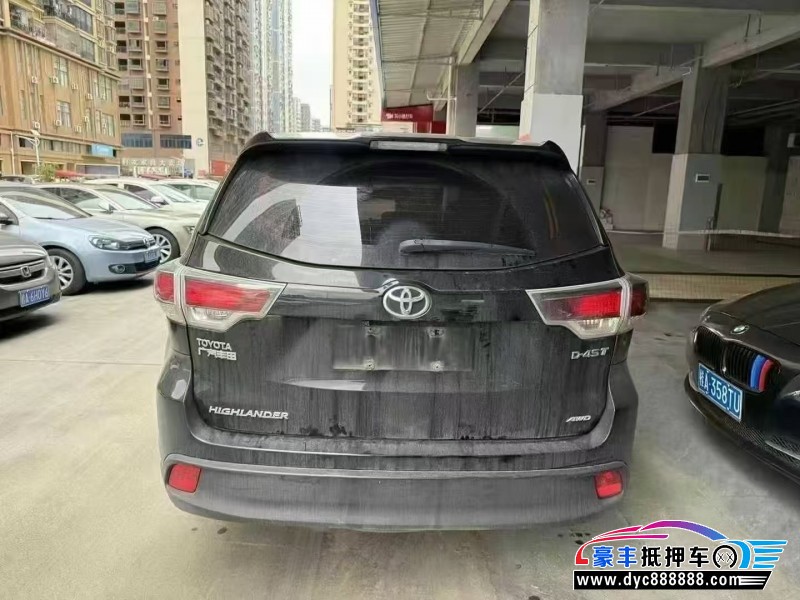 18年丰田汉兰达轿车抵押车出售