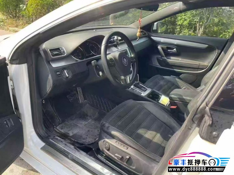 17年大众CC轿车抵押车出售
