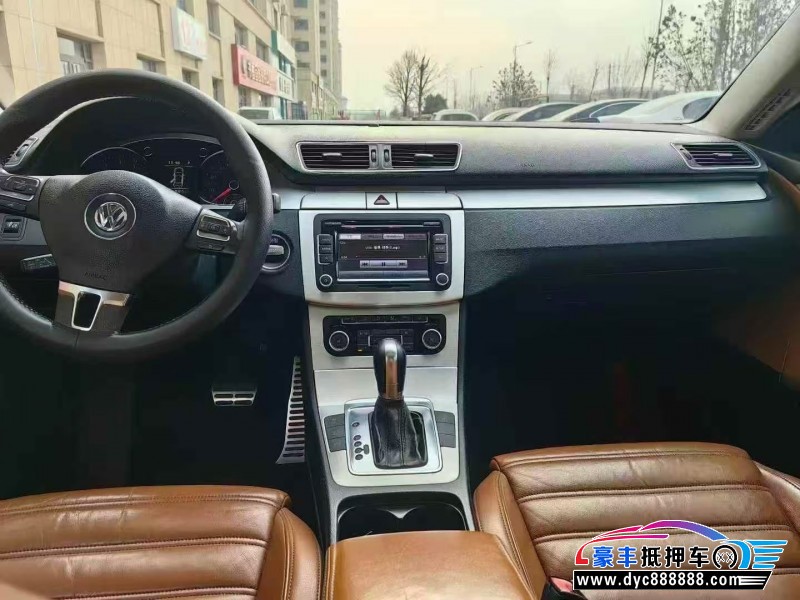 11年大众CC轿车抵押车出售