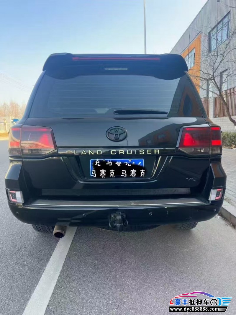 15年丰田兰德酷路泽（陆巡）轿车抵押车出售