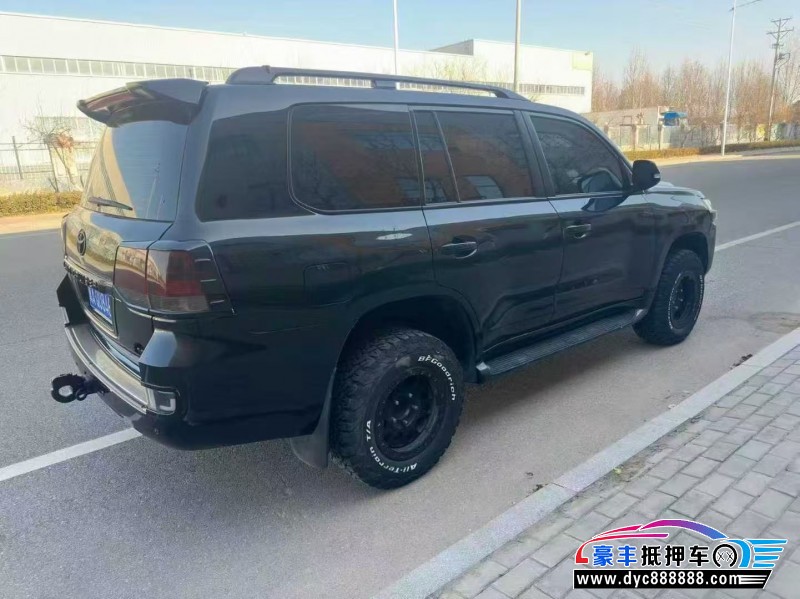 15年丰田兰德酷路泽（陆巡）轿车抵押车出售