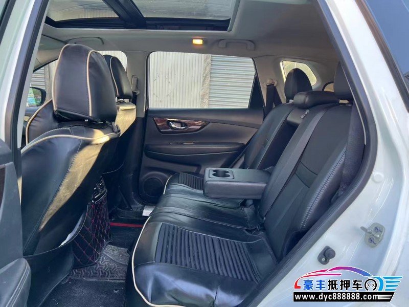 20年日产奇骏轿车抵押车出售