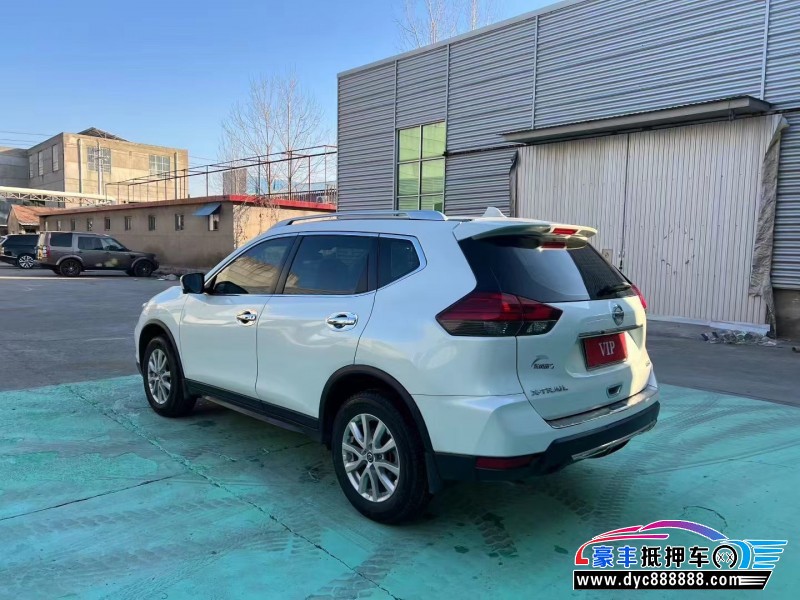 20年日产奇骏轿车抵押车出售