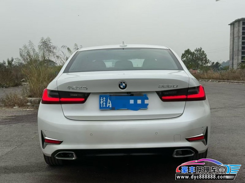 20年宝马3系轿车抵押车出售